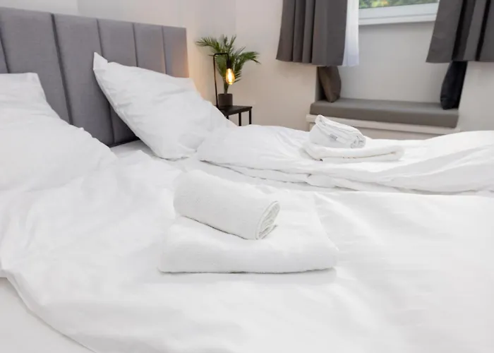 2br Modern Maybachufer Tischkicker * برلين