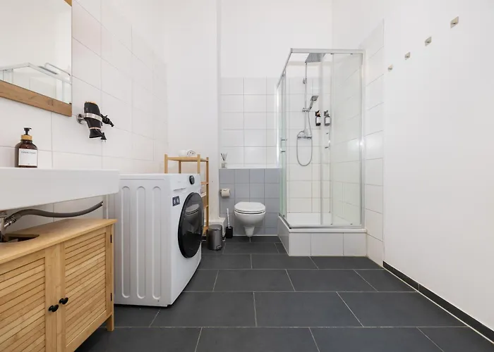 Lägenhet 2br Modern Maybachufer Tischkicker Berlin