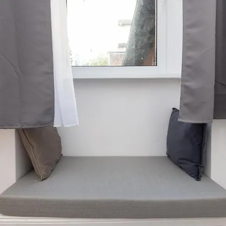 2br Modern Maybachufer Tischkicker * Berlin